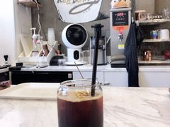 -red donkey coffee