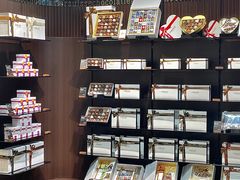 -Laderach 莱德拉(上海环贸iapm店)