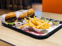 -The Habit Burger Grill 哈比特汉堡(爱琴海店)