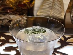 -Shift cocktail bar鸡尾酒吧