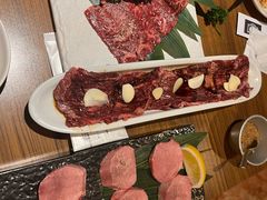 -炼火烤肉店