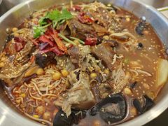 -蓉三少冒烤鸭·四川小吃集(北京首店)