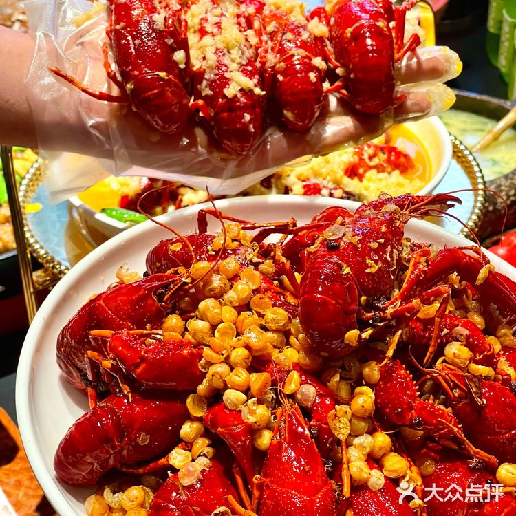 小扇一举｜今天是老门东最红的girl