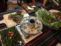 -Paak Dang Riverside 红嘴河畔餐厅