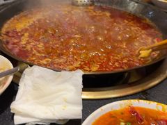 -沸炉重庆老火锅(军事博物馆店)