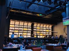 -洛缦音乐餐厅(工业展览馆万象城店)