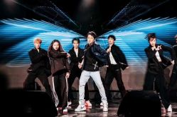 -变画·发型STUDIO