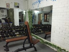 -RoMan罗马健身工作室(莘庄店)