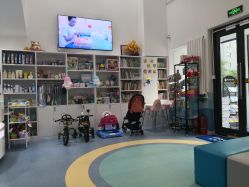 -马博士婴幼儿游泳馆(广安门旗舰店)