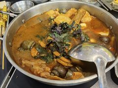 -蚝美人·生蚝海鲜烧烤(茶花园店)