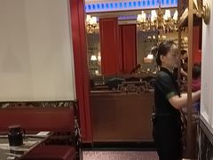 -新白鹿餐厅(百联中环店)