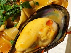 蛤蜊鱿鱼海鲜意面-LESCEDARS Brasserie Bistro香柏树