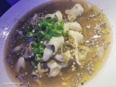 -巴特餐饮6加1音乐餐吧·新疆菜