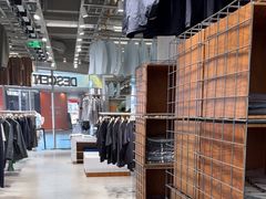 -迪桑特DESCENTE(北京三里屯BLANC店)