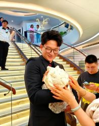 点击看大图 -Doris一站式游轮婚礼船东直营店(外滩店)