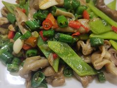 -芳芳餐厅(白沙路店)