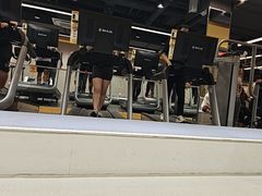 -超鹿运动(大唐世家店)