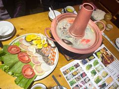 -民食香·腊排骨野生菌美食(木府店)