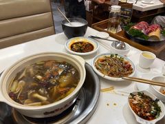 -土连锅·现熬养生汤锅(梁家巷店)