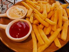 蓝维斯顿粗薯条-老鲨鱼披萨店