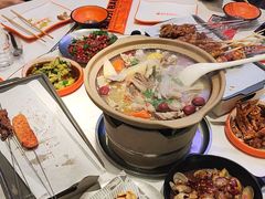 -宝记烧烤·碳锅羊肉·羊蝎子火锅·夜食社(文体路创始店)