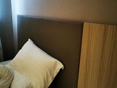 -怡莱酒店(上海大学店)