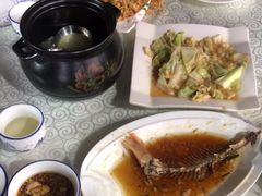 -范饭椰林川湘味海鲜·椰子鸡(三亚湾椰梦长廊店)
