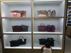 -首创奥特莱斯(西安店)