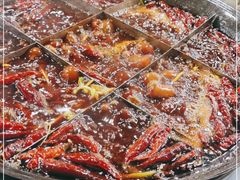 -正贰捌经重庆老火锅(建设路店)