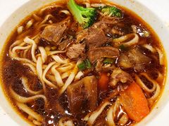 -康师傅私房牛肉面(马泉营奥莱店)