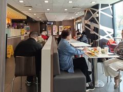 -麦当劳(田林好又多店)