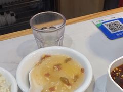 -鲁员外地锅鸡地锅鱼(古墩路店)
