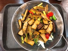 干锅香干毛肚-华中科技大学百景园(三楼酒店)