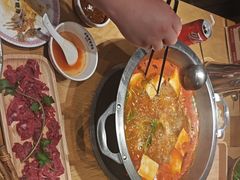 -老凯俚酸汤鱼(多彩城店)