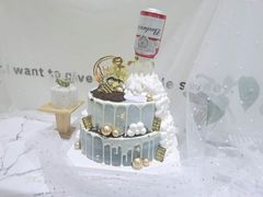 10加8啤酒蛋糕-幸运盒子网红蛋糕房(民族路店)
