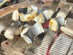 -围炉肉舍丹东海鲜烤肉·烤活鳗(步行街店)