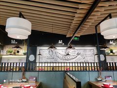 大堂-山城外·非遗酸菜鱼(蜀都万达店)