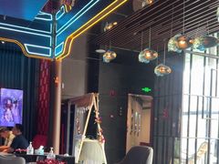 -屋有岛沉浸游戏旗舰店(中山公园店)