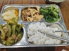 -坤记隆江猪脚饭(广汕一路店)