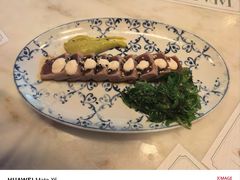 -Tapa Tapa