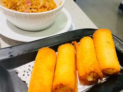 -海底捞火锅(新松江路生日主题店)