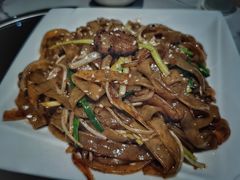 干炒牛河-鼎记啫啫煲(数博万达店)