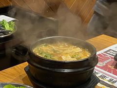 大酱汤-青瓦炭韩潮烤肉(花园道店)