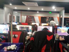 -鹏羽电竞馆(万盛东地铁站店)