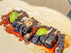 -香山湖渔家大院