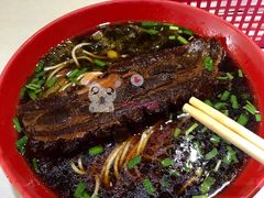 -小龙大肉面馆