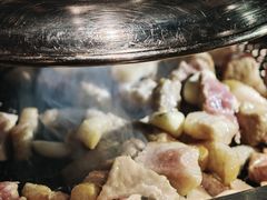-肉甲韩国木炭烤肉(新壹街1店)