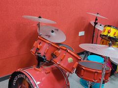 -COCO  BOMB国际流行音乐(爱琴海校区)