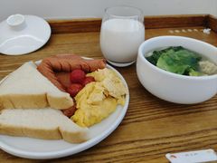 -雪梅月子中心(华侨城店)