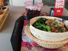 -华记煲仔华·煲仔饭(三元里万科里店)